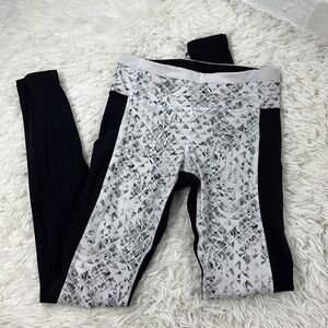 🔥$SALE$🔥 Lululemon Speed Tight II *Full-On Luxtreme Unbreakable White Black